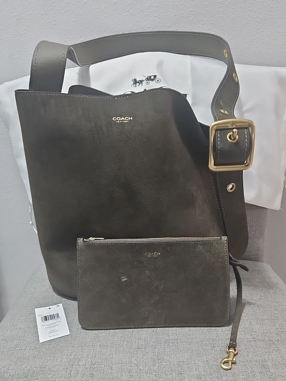 Coach Bleeker Olive Green Suede Shoulder Bucket Bag with Wristlet